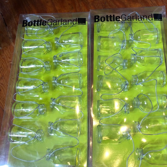 Bottle Garland - Picture 2 of 2